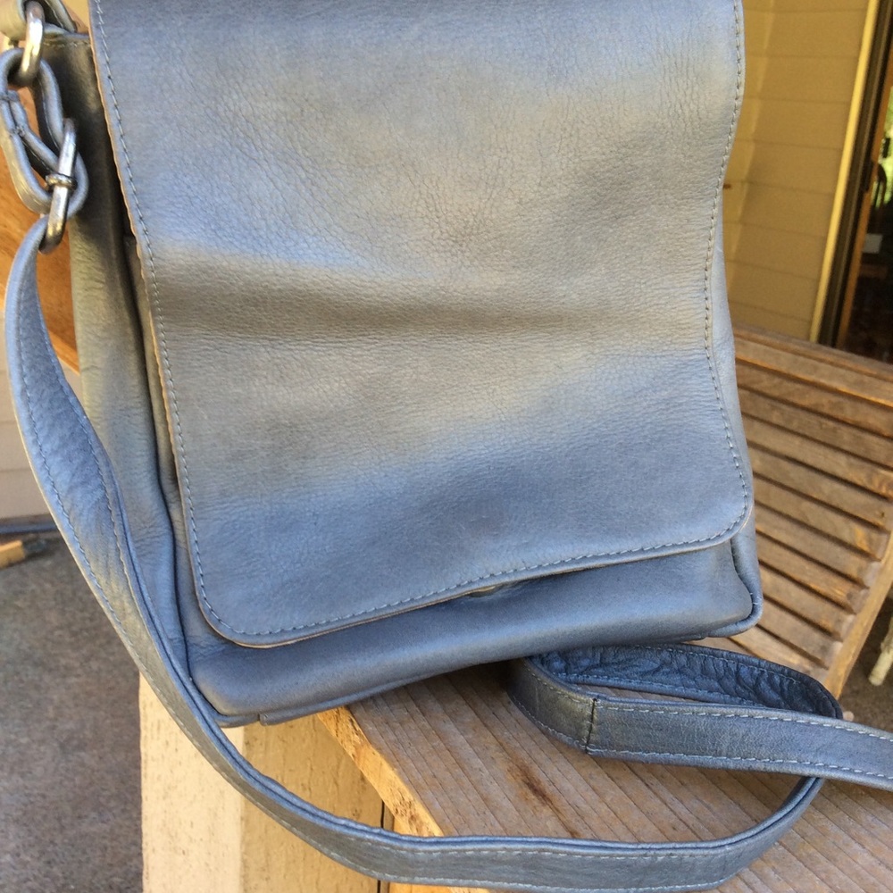 Le Donne crossbody bag gray flap over